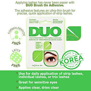 DUO Brush-On Clear Lash Glue –Waterproof Strip Lash Adhesive with Vitamins A, C & E, Long Lasting Eyelash Glue, 0.18 oz, 1 Pack